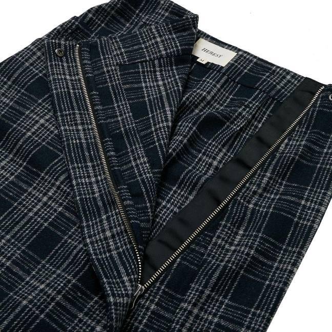 Heresy Preceptor Skirt detail.