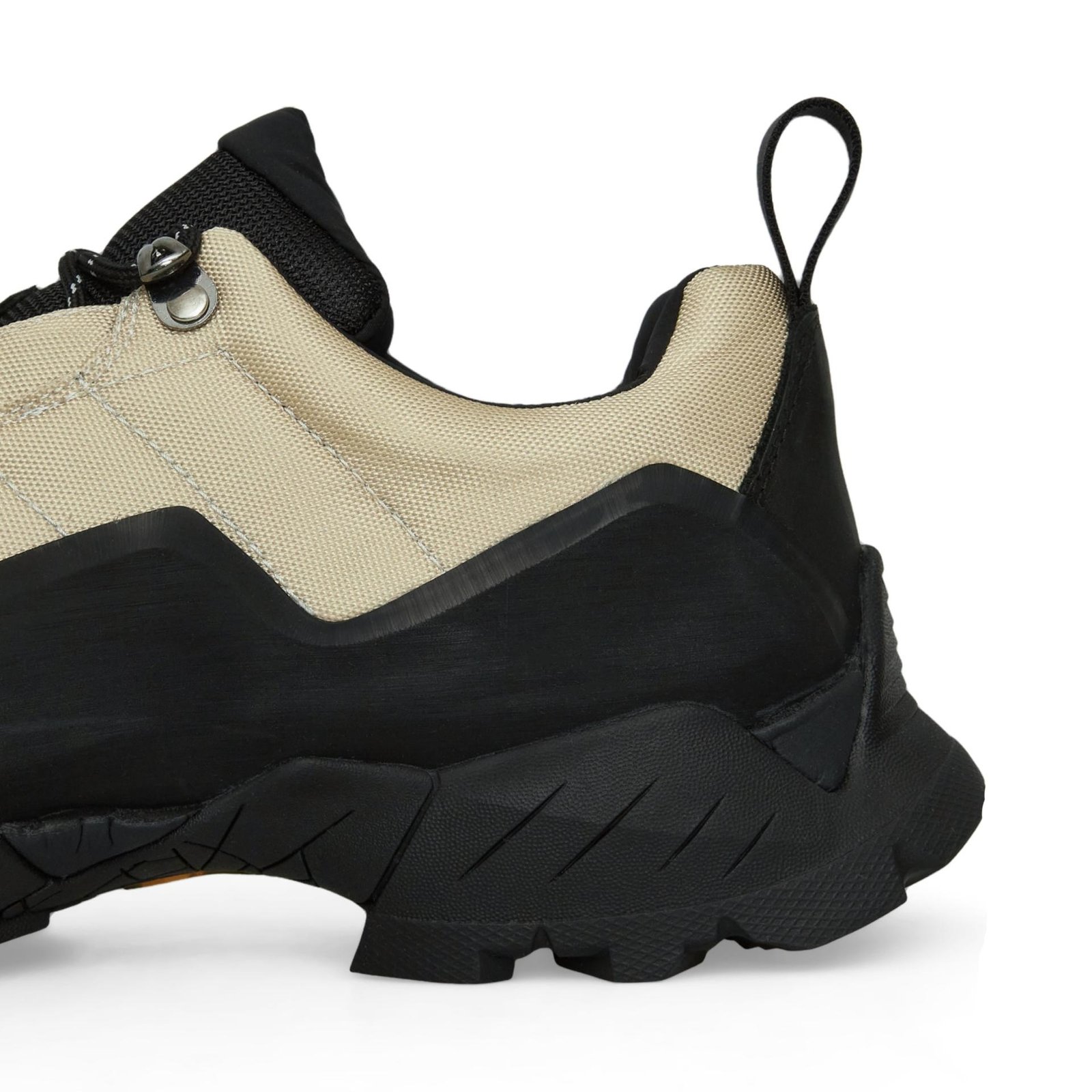 ROA Khatarina Boot in Beige back detail.