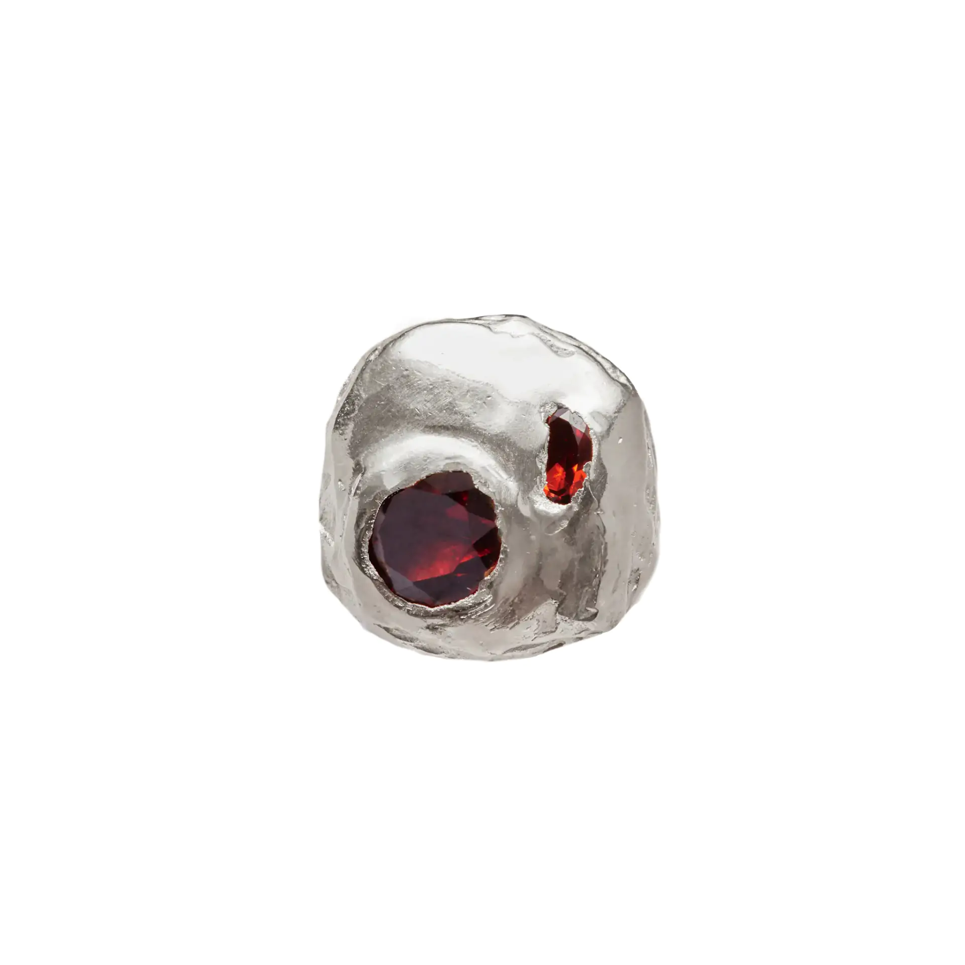 Coco Ring Silver over a blank background.