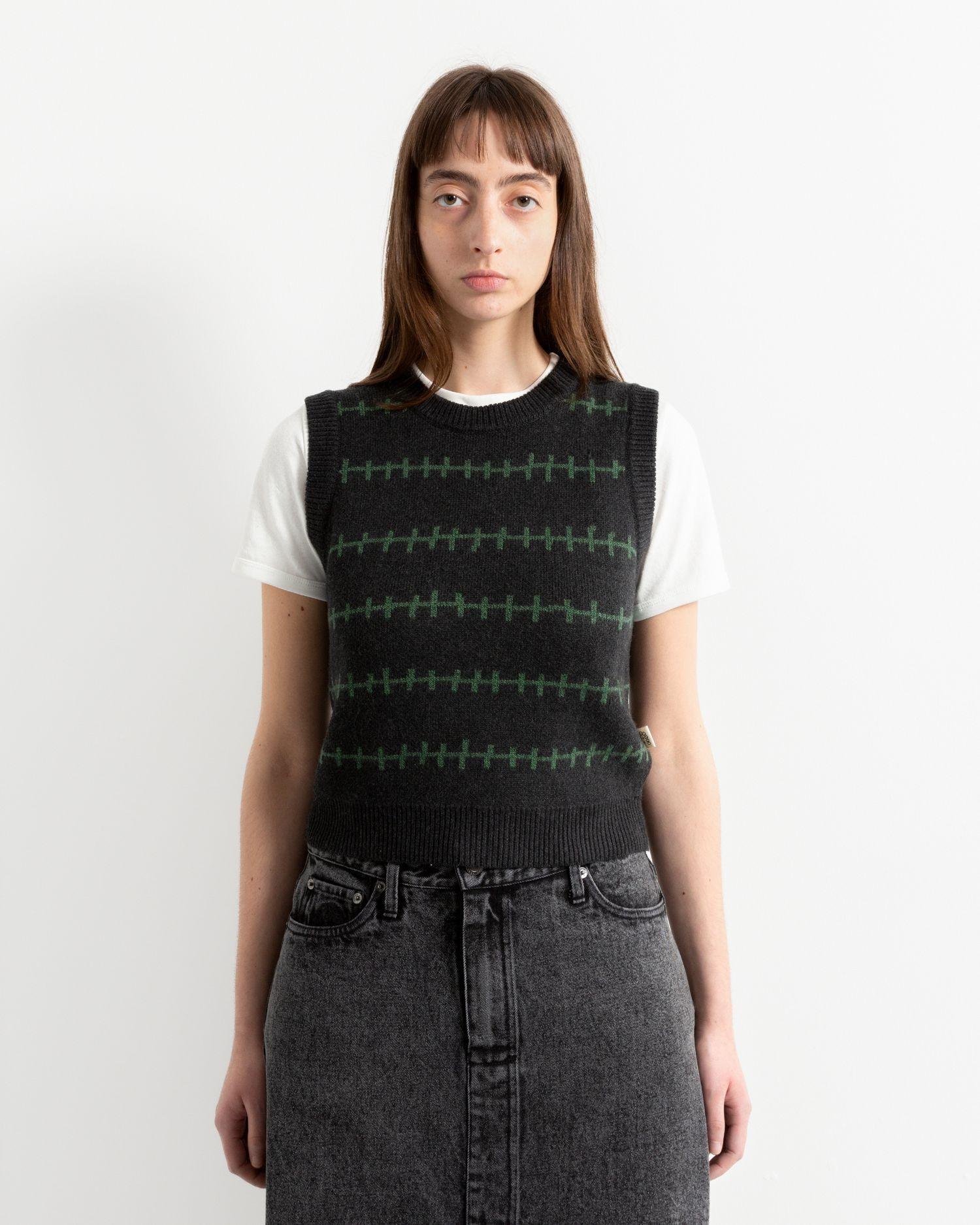 Person wearing the Heresy Barb Vest from the front