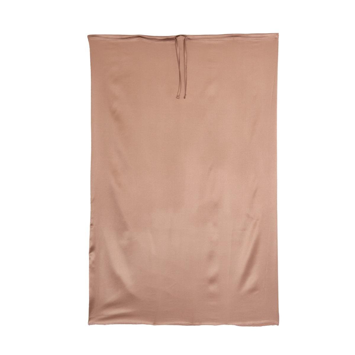 Baserange Max Skirt on a white background.