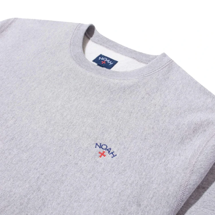 Noah Fleece Classic Crewneck Gray front view in a white background