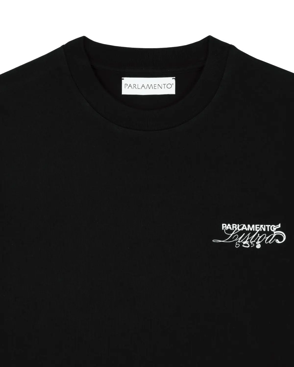 Parlamento Lisboa Five Years T-Shirt collar detail.