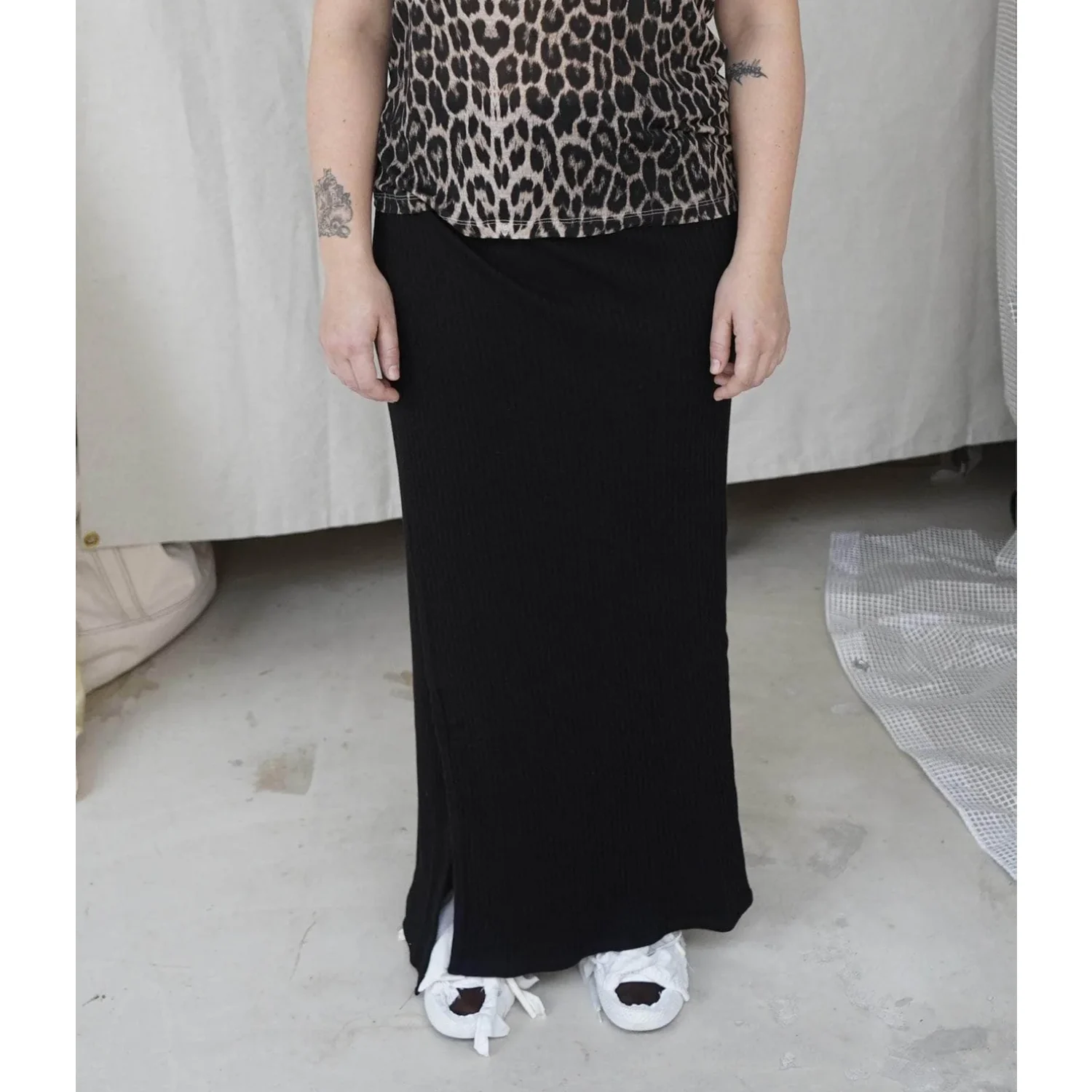 Baserange Brig Skirt Black front view on model