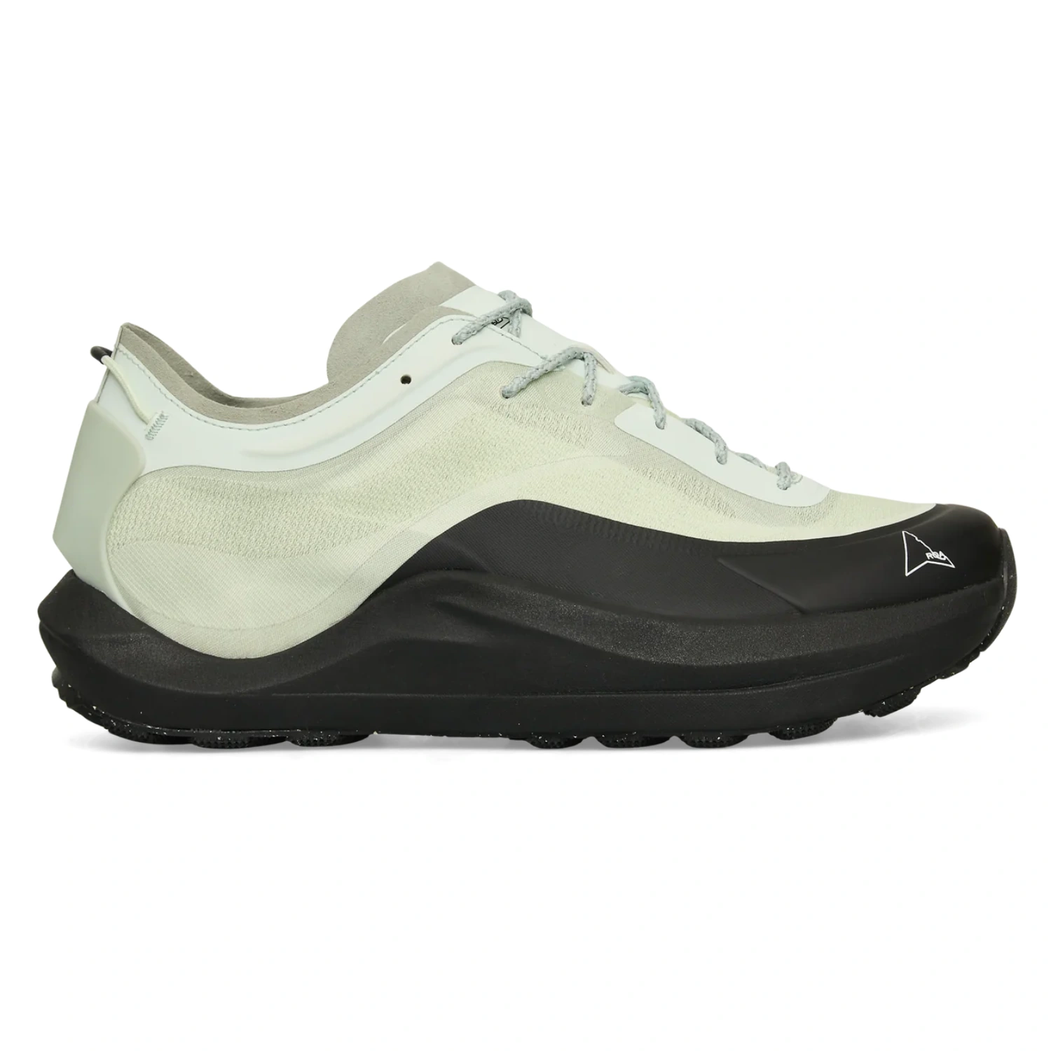 Roa Sella Frost Mint Black side view in a white background