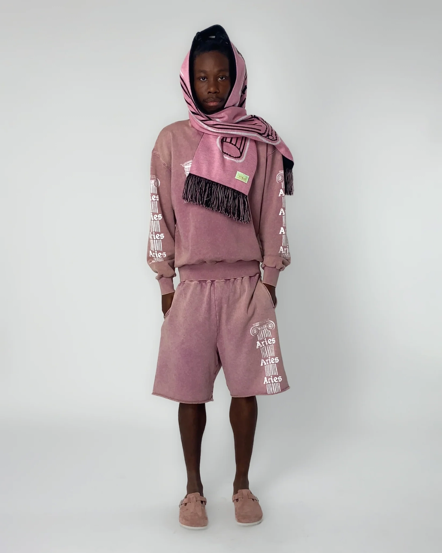 Aries Aged Ancient Column Sweat Pink front view on model