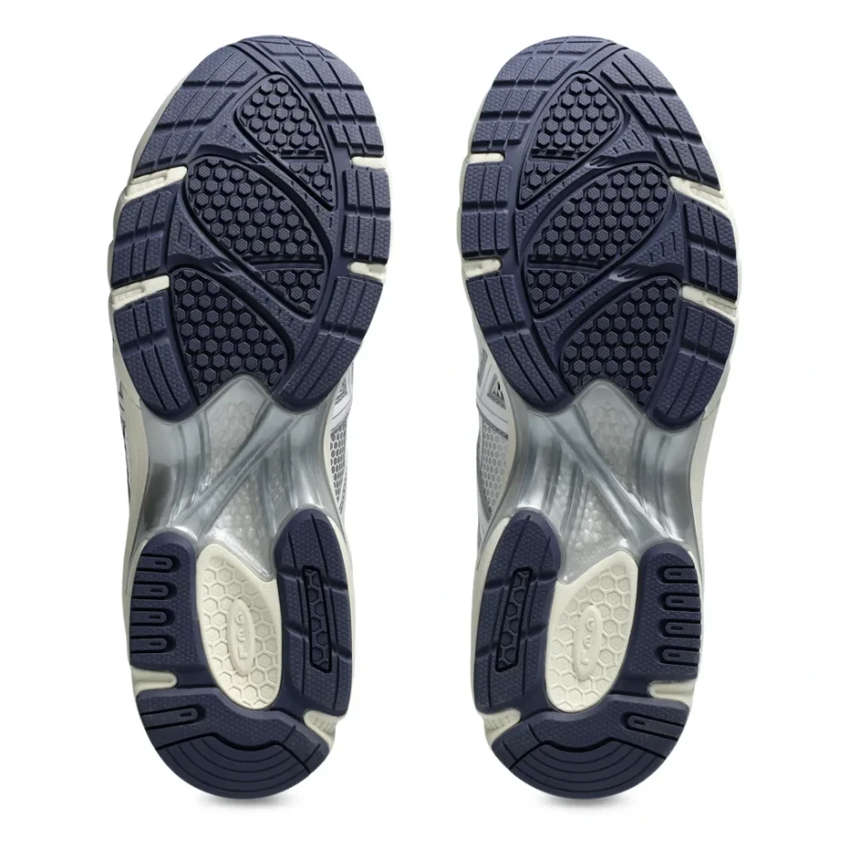 Asics Gel DS Trainer 14 White/Pure Silver bottom view in a white background