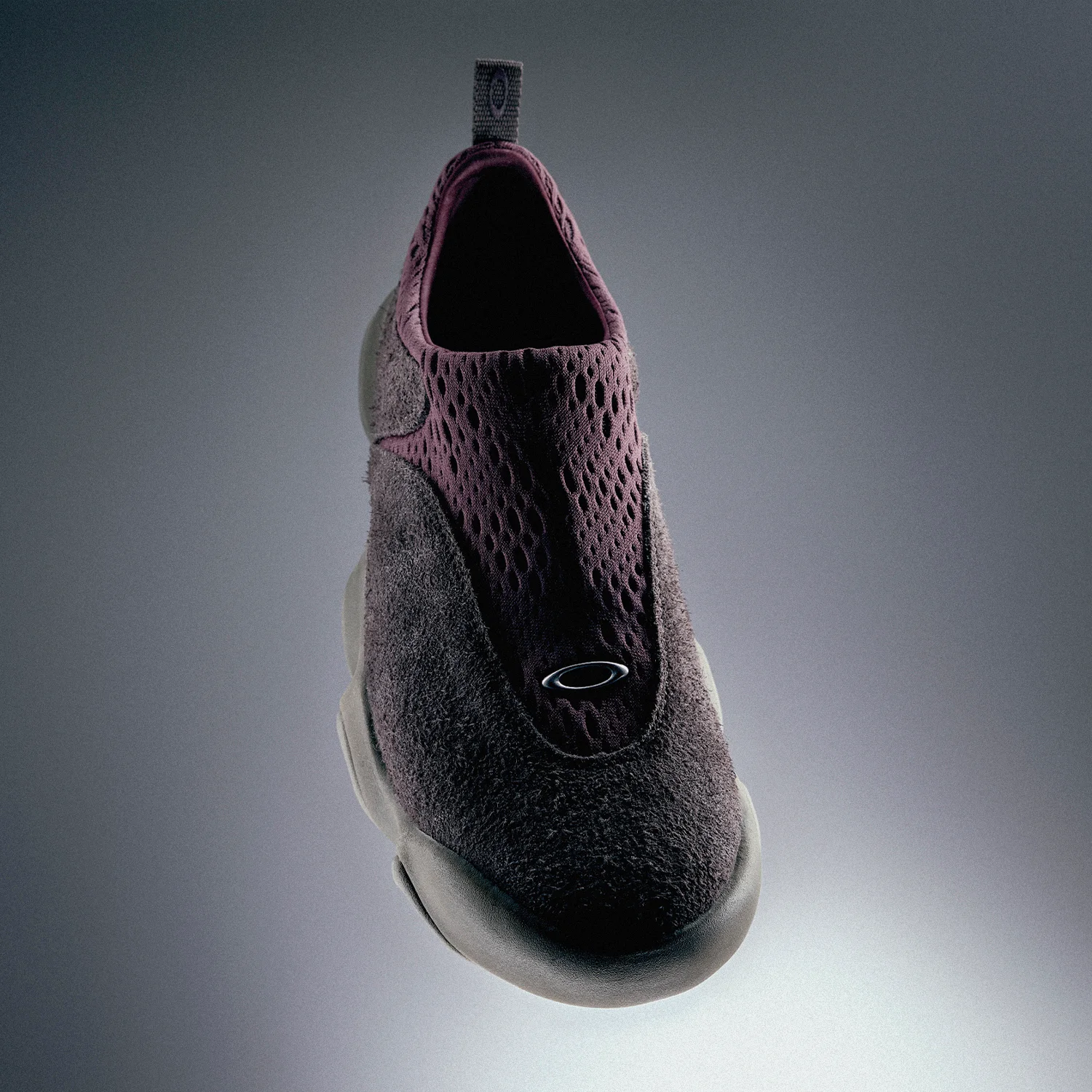 Oakley Factory Team Hairy Suede Flesh Ganache/Burgundy top view in a grey background