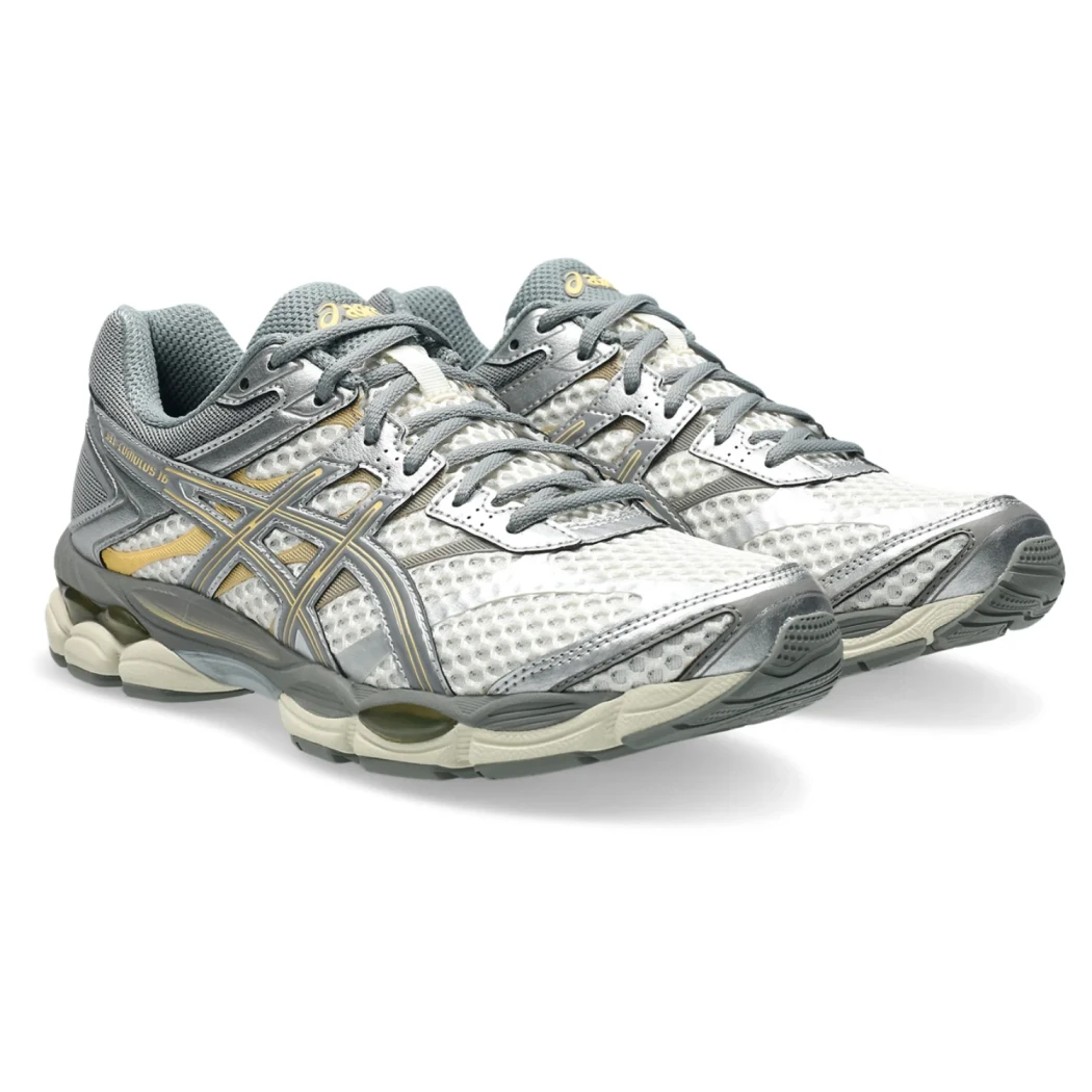 Asics GEL Cumulus 16 Cream/Clay Grey side view in a white background