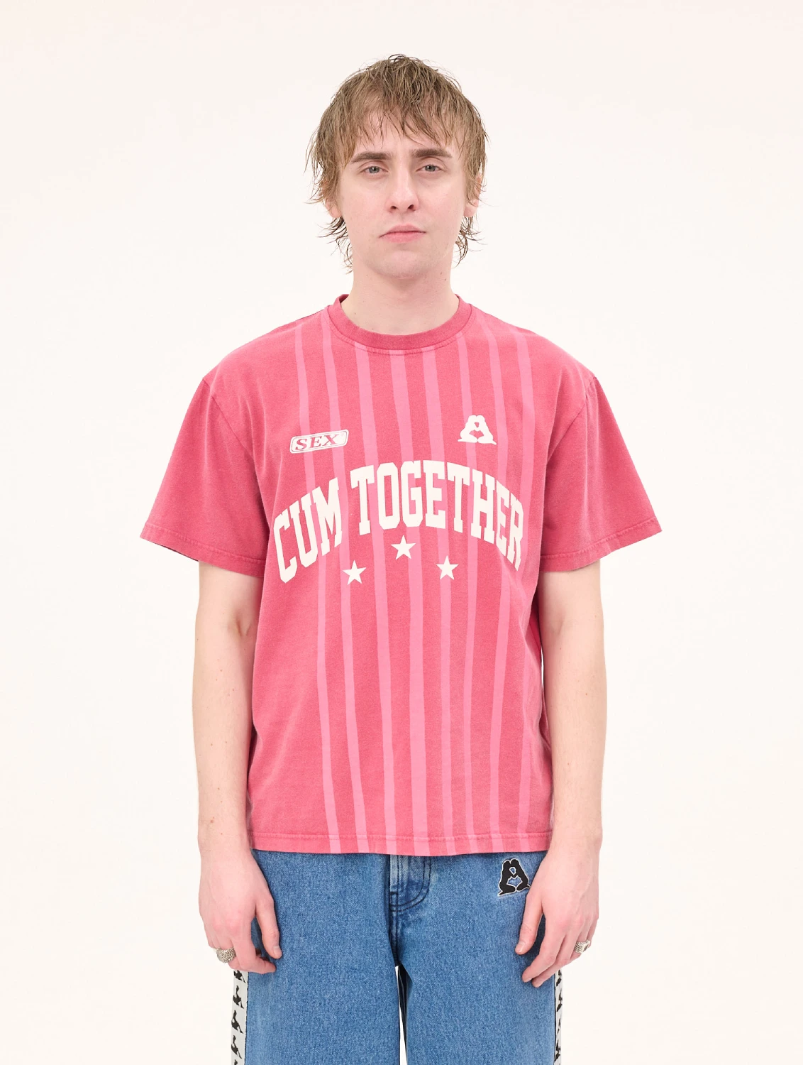 Carne Bollente Team Player T-Shirt Off-Red front view on model