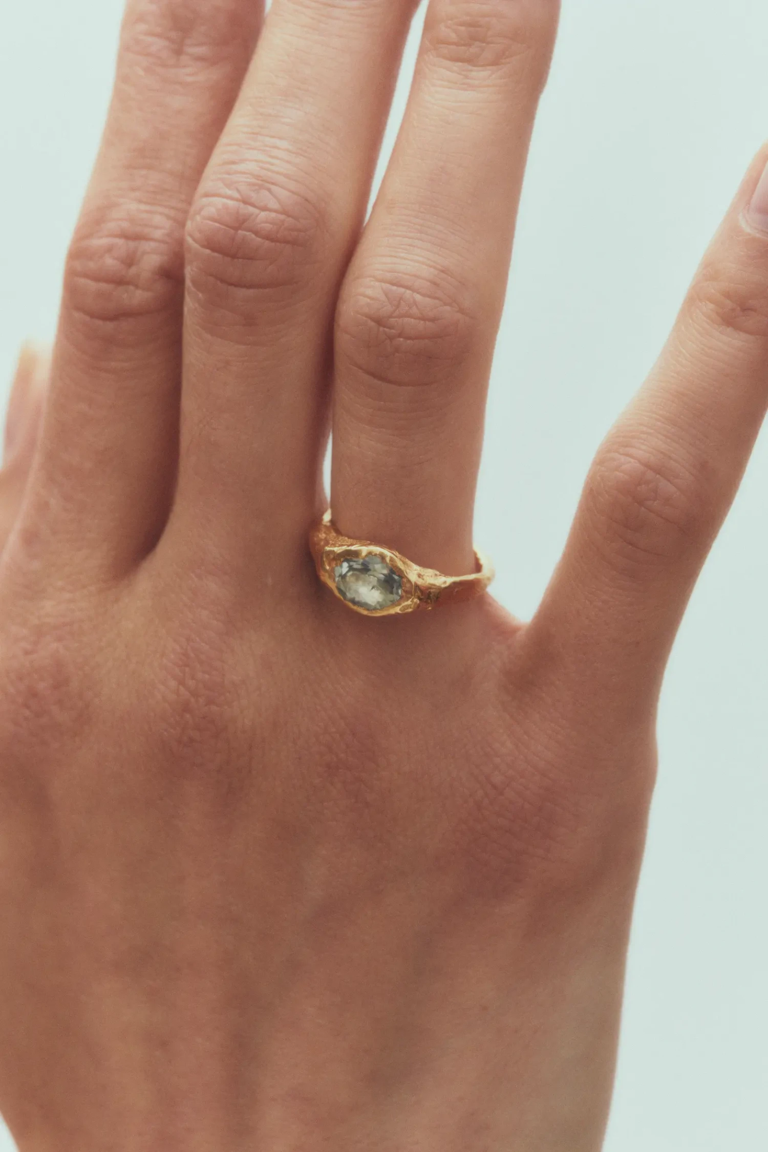 Simuero Faro La Mola Gold/Clear front view on model