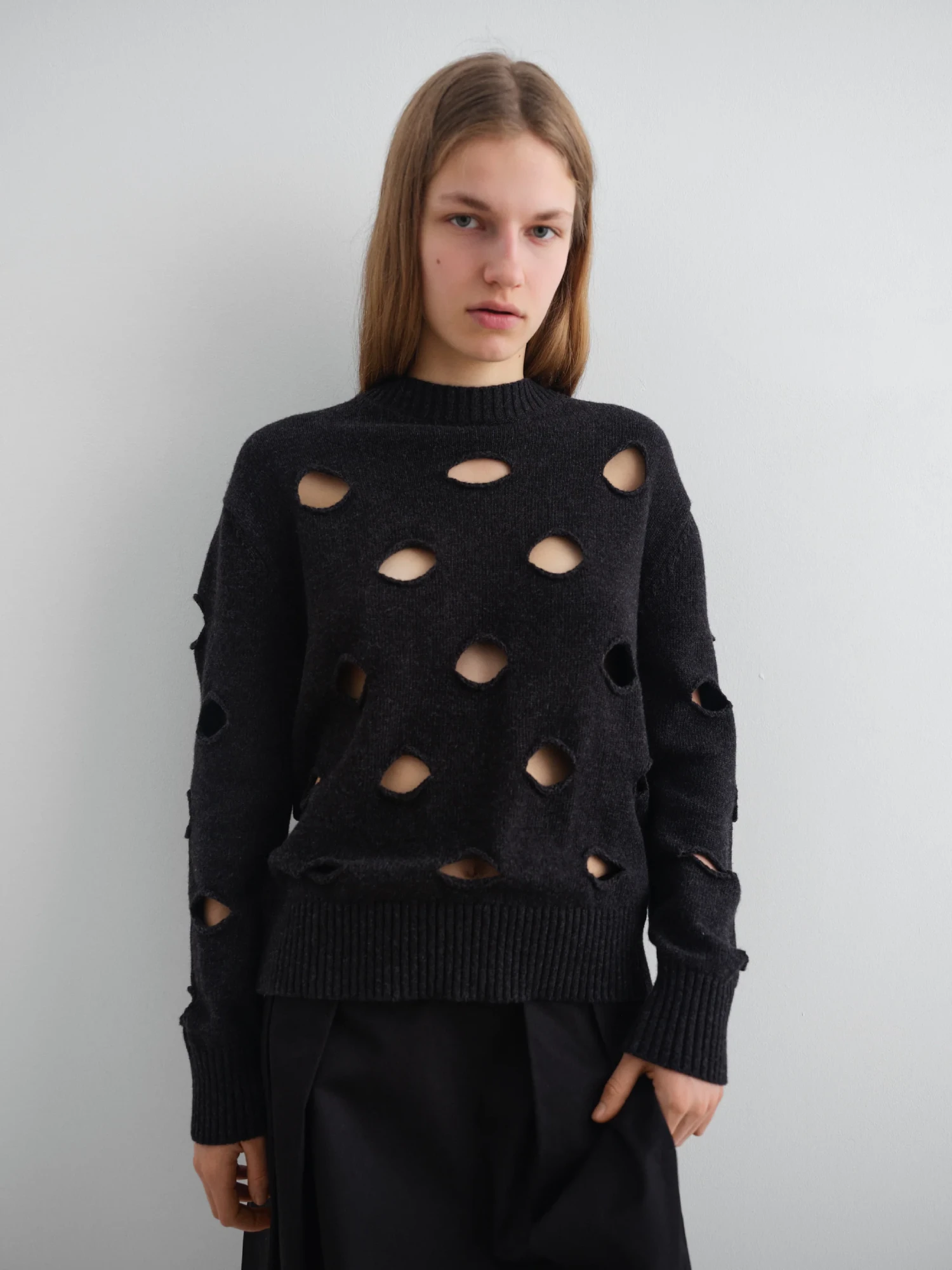 Gimaguas Dots Jumper Black front view on model
