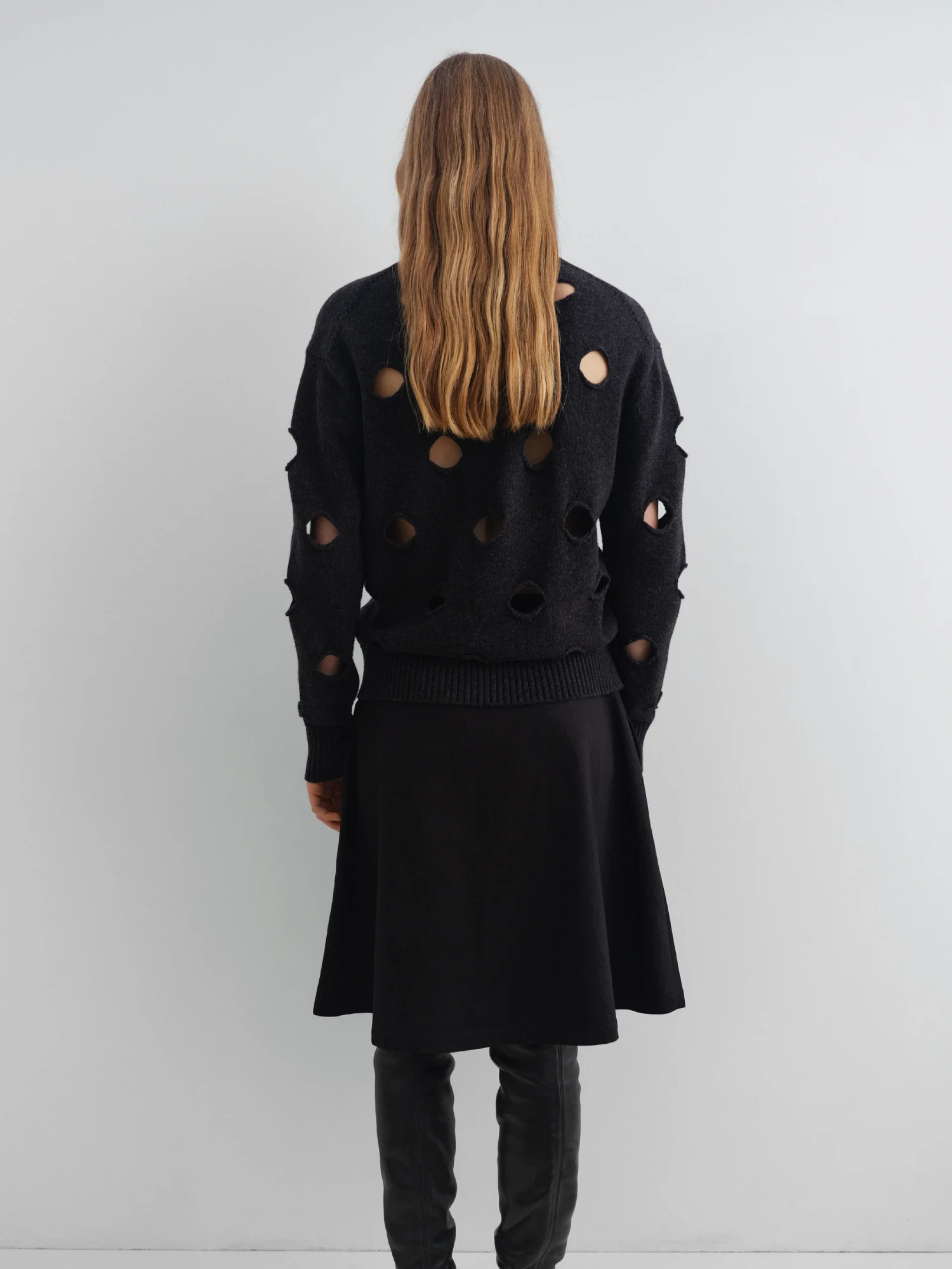 Gimaguas Dots Jumper Black back view on model