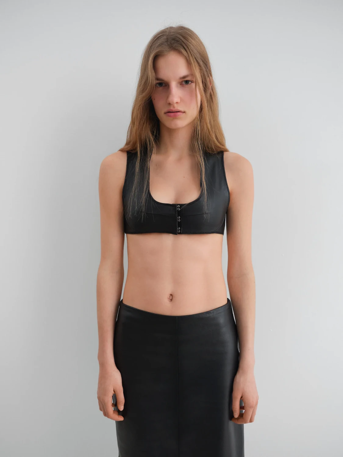 Gimaguas Jill Top Black front view on model