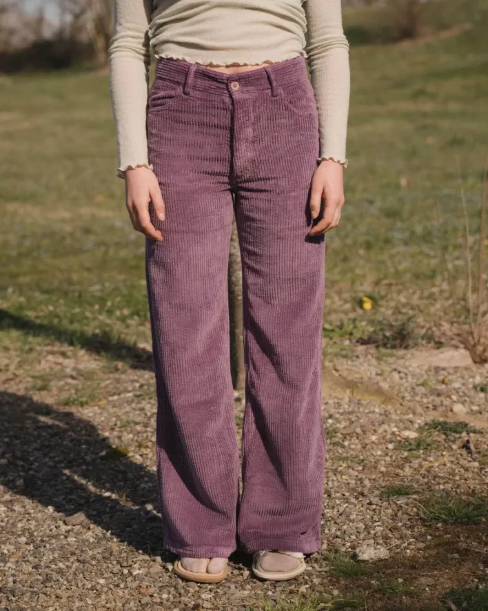 Baserange Tajo Wide Pants Cue Purple front view on model