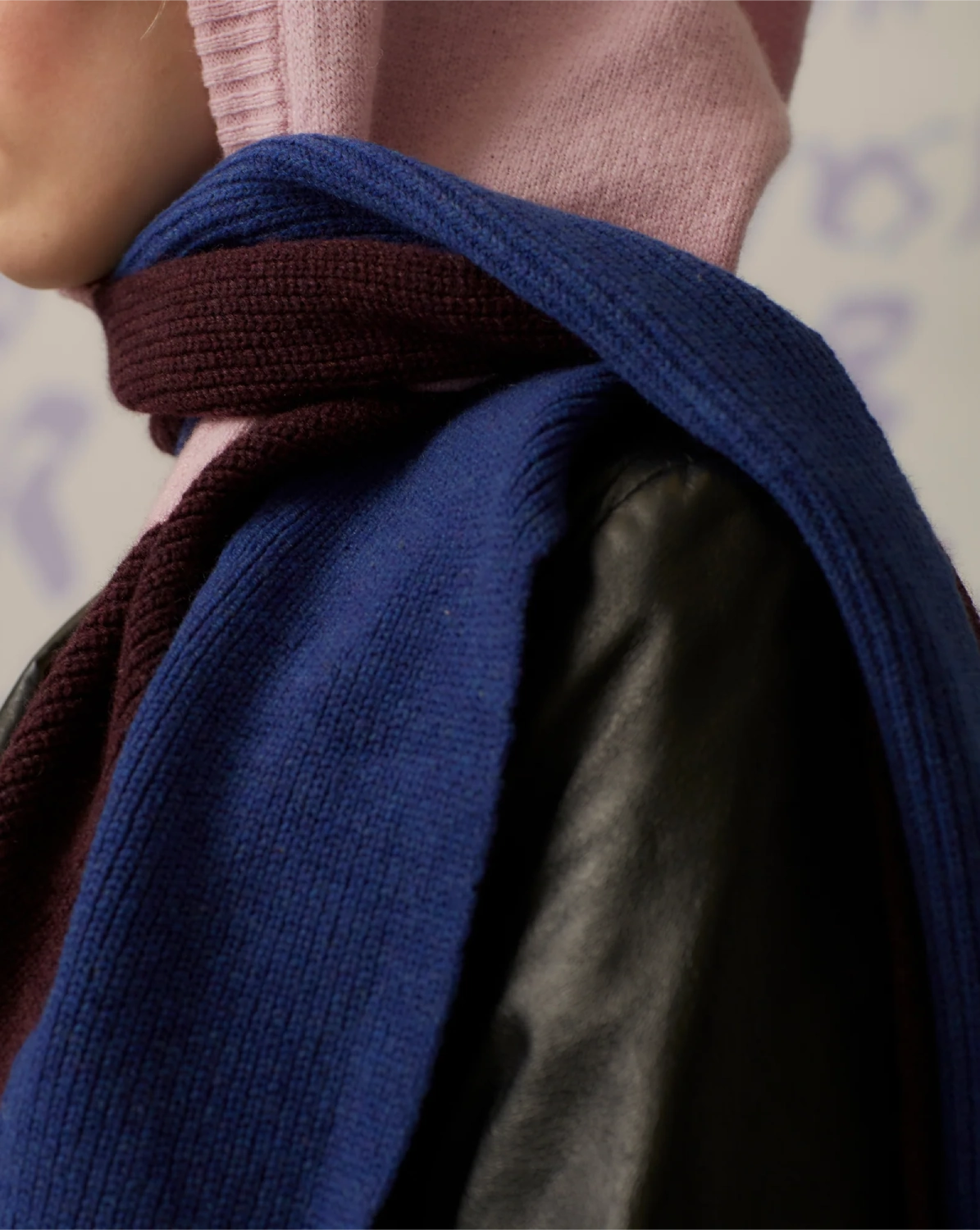 Hades Wool Hooded Scarf Pink on model