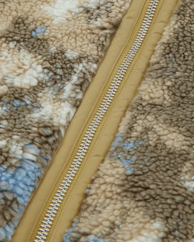 OAMC Peacemaker Fleece Bomber Beige front view detail