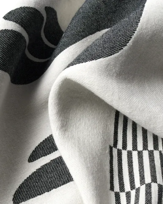 by Parra Infinite Kitchen Bird Towel Set Black detail