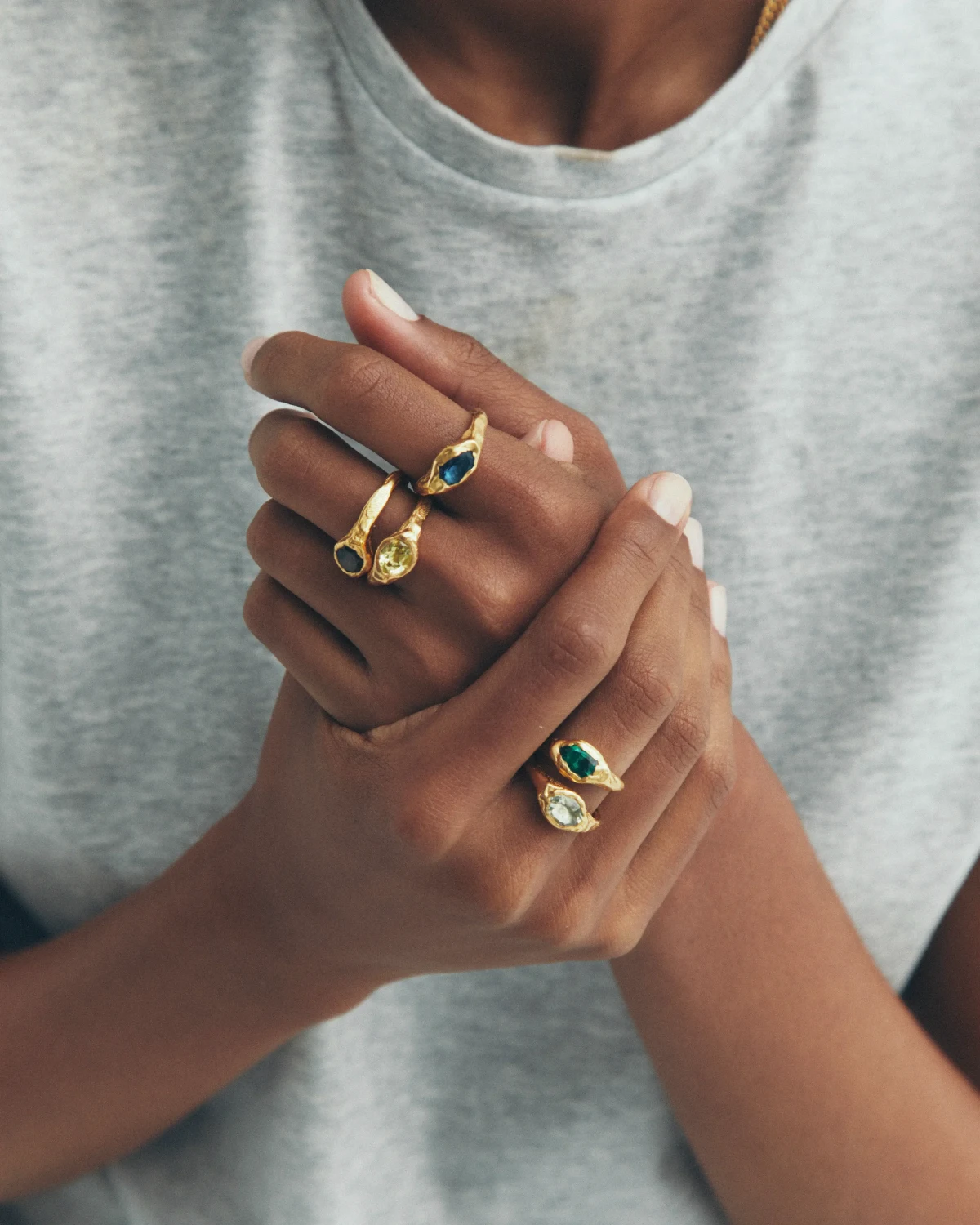 Simuero Faro Es Vedrà Ring Silver/Yellow on model