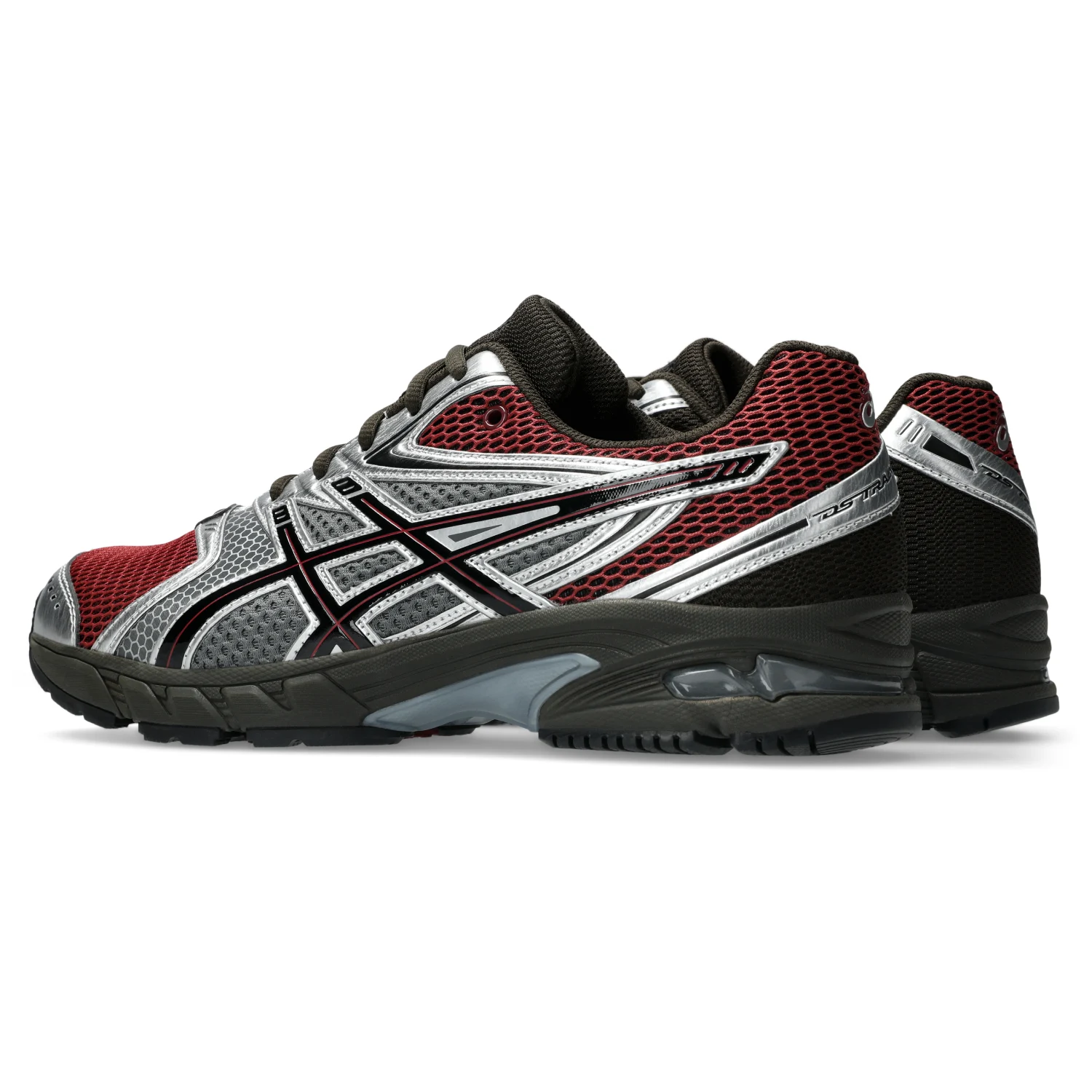Asics Gel-DS Trainer 14 Oxblood/Black side view in a white background
