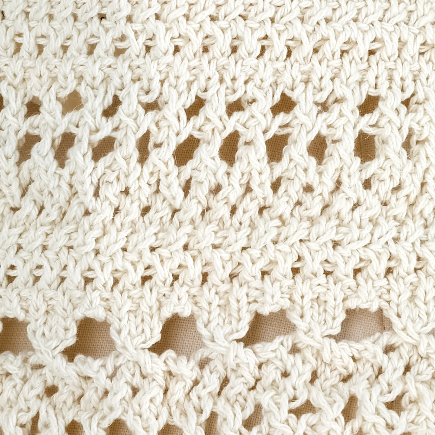 Amomento Crochet Knit Vest Beige fabric detail