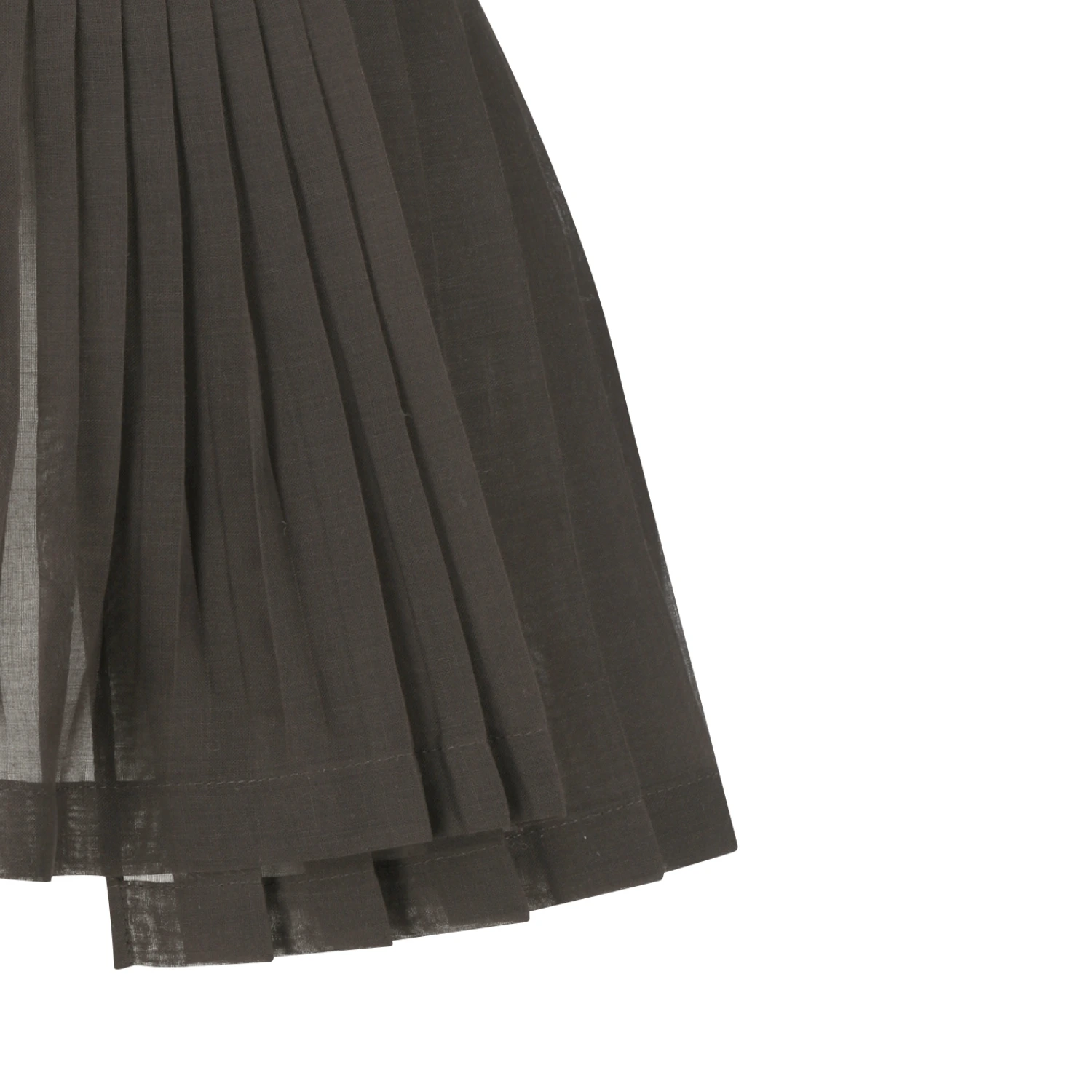 Amomento Pleated Belt Brown front view detail in a white background