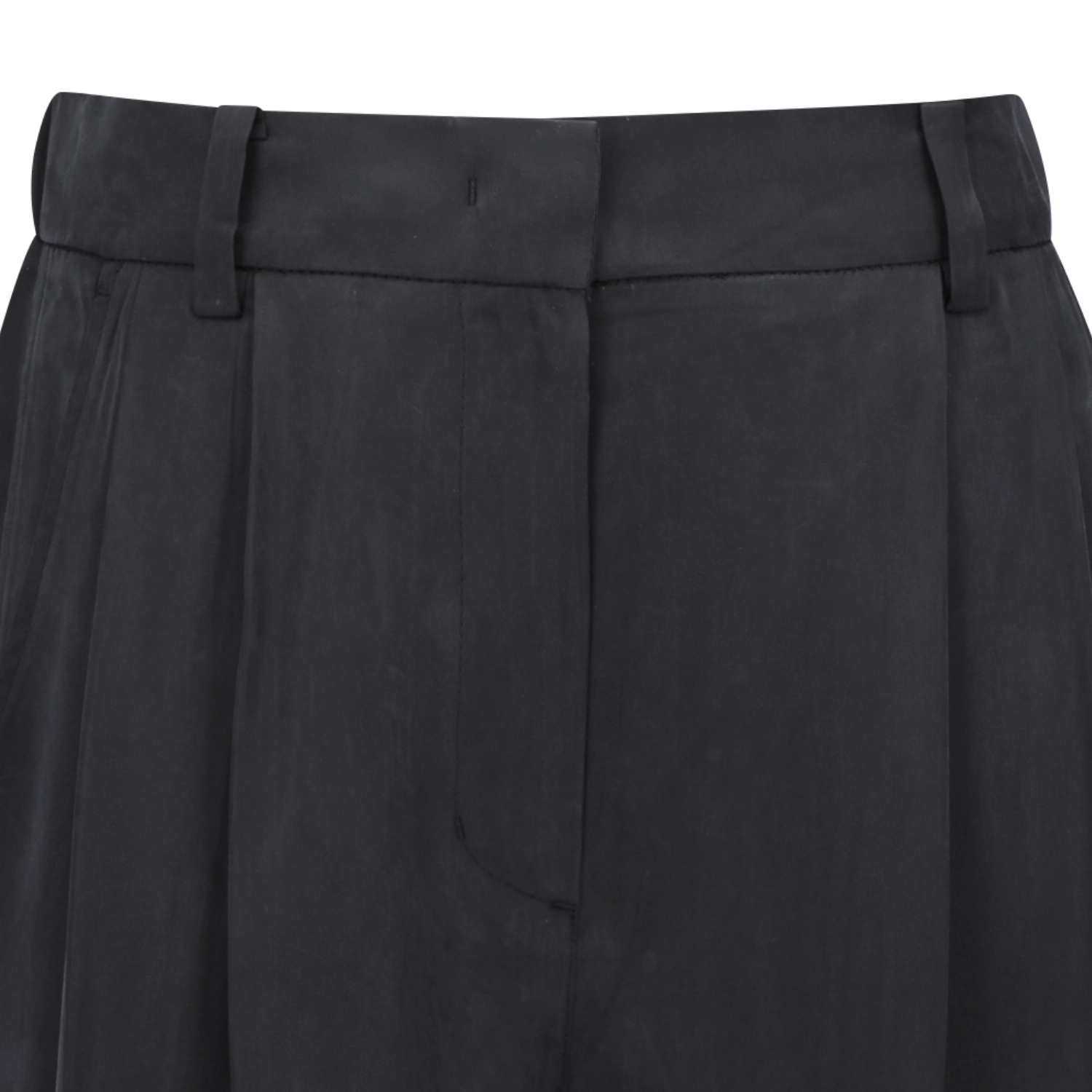 Amomento Women's Cupro Two Tuck Wide Pants Black front view detail