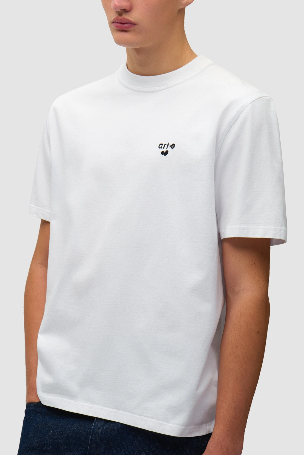 Arte Antwerp Heart Logo T-Shirt White front view on model