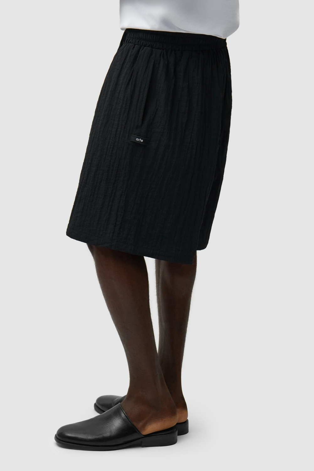 Arte Antwerp Mesh Shorts Black side view on model