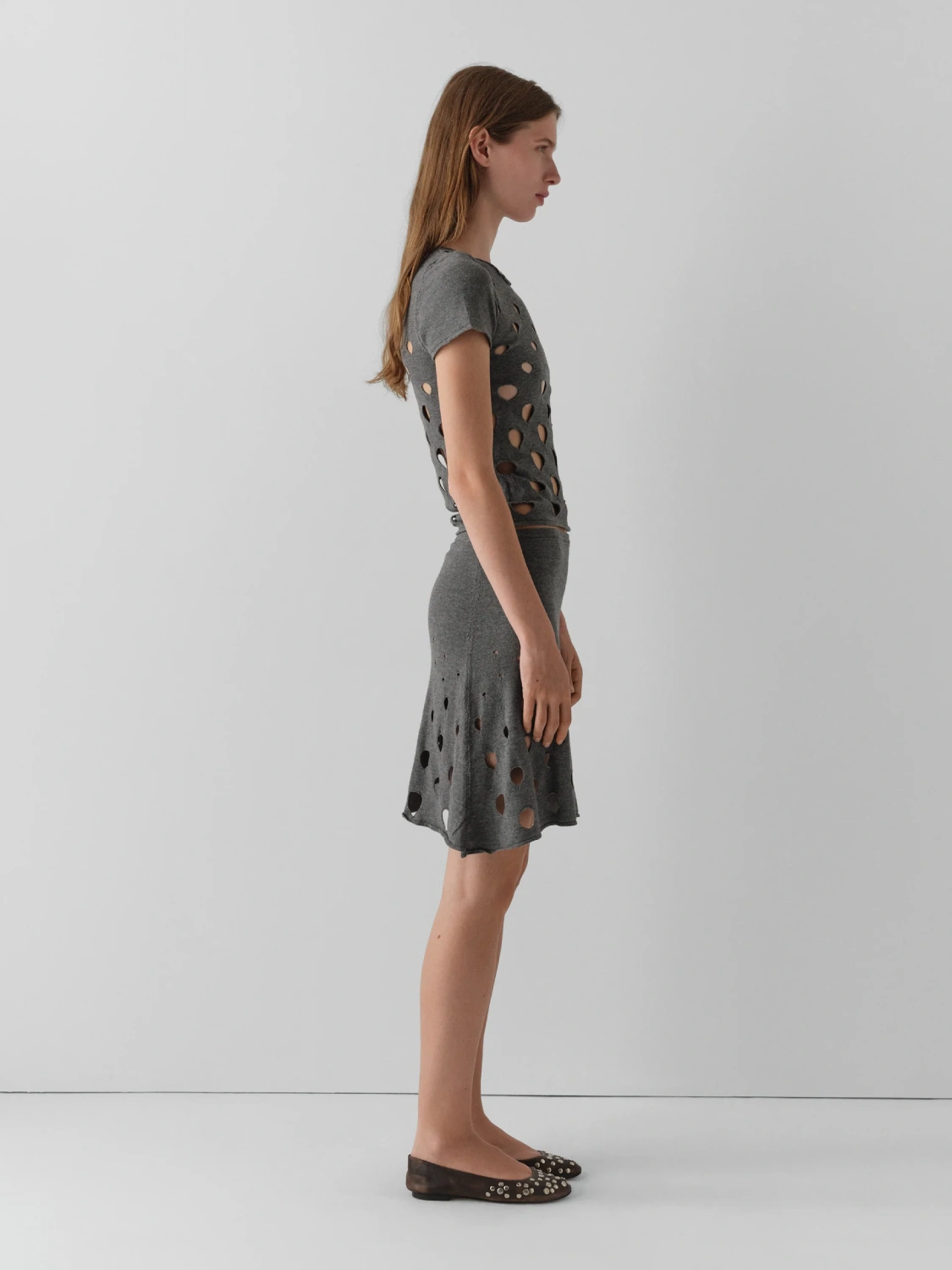 Gimaguas Summer Top Grey side view on model