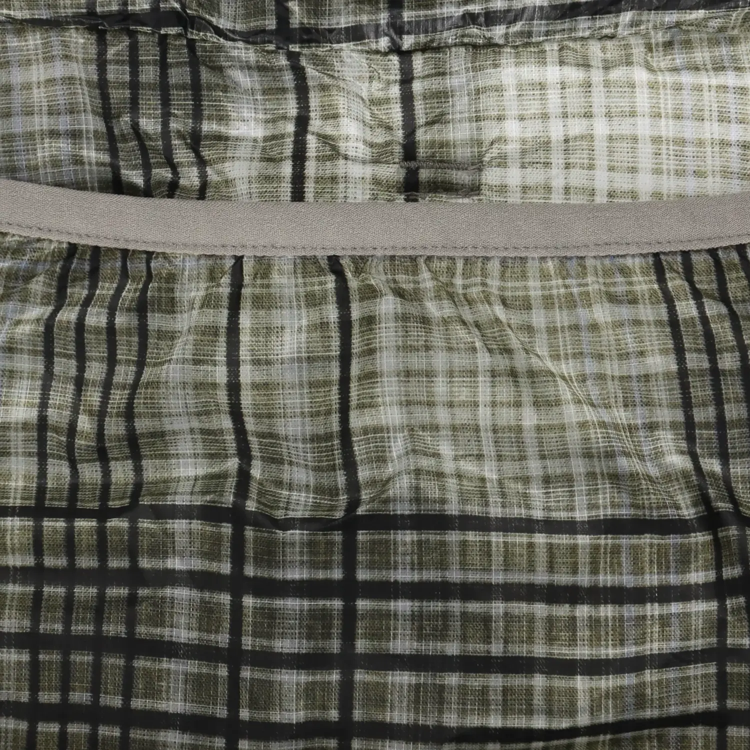 ROA Laki Packable Knot Bag Black/Green front view detail