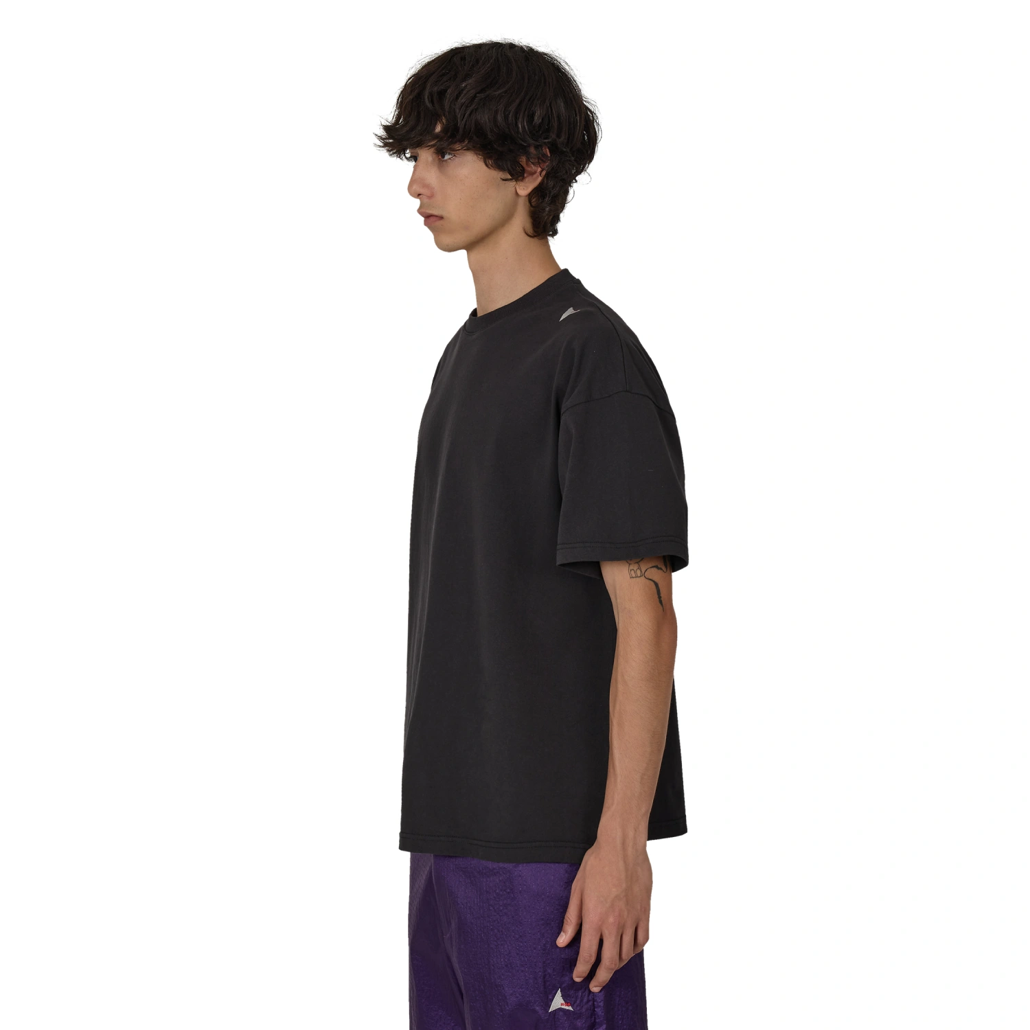 ROA Logo T-Shirt Washed Black side view on model