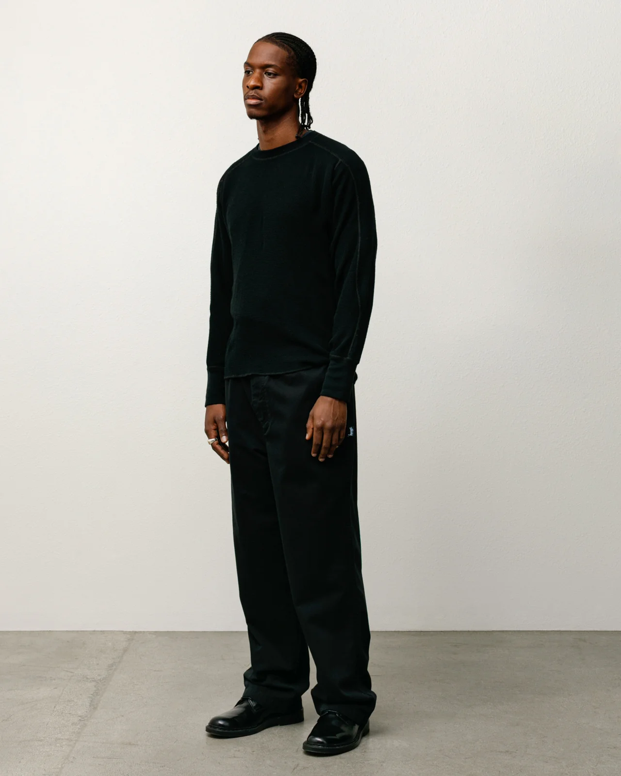 Stüssy Beach Pant Black on model