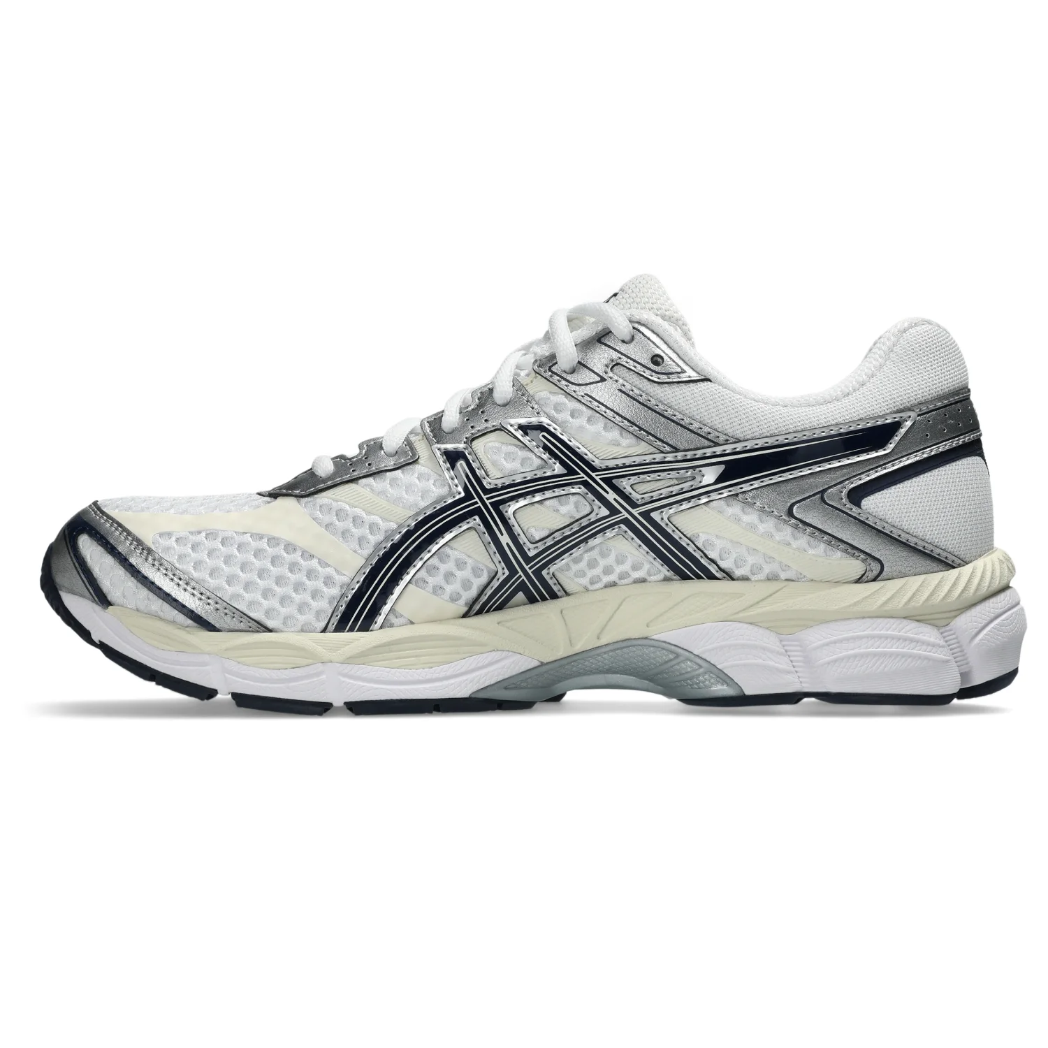 Asics Gel-Cumulus 16 White/Midnight side view in a white background