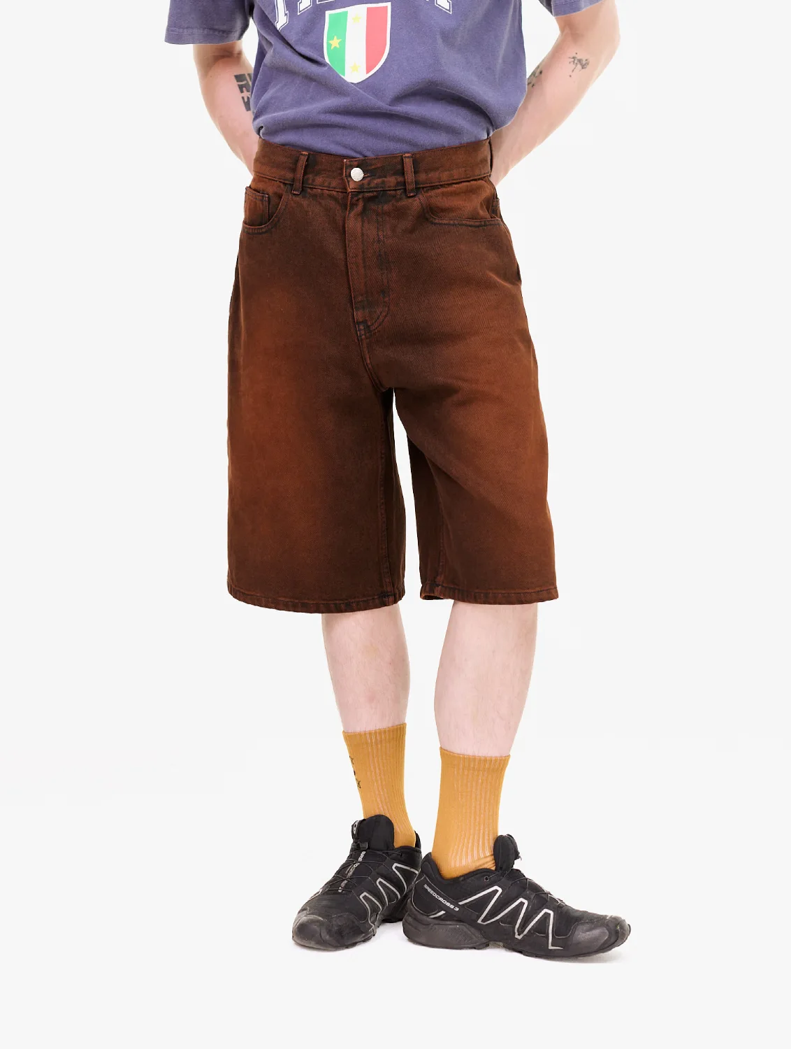 Carne Bollente Summer Fantasies Bermudas Off Brown front view on model