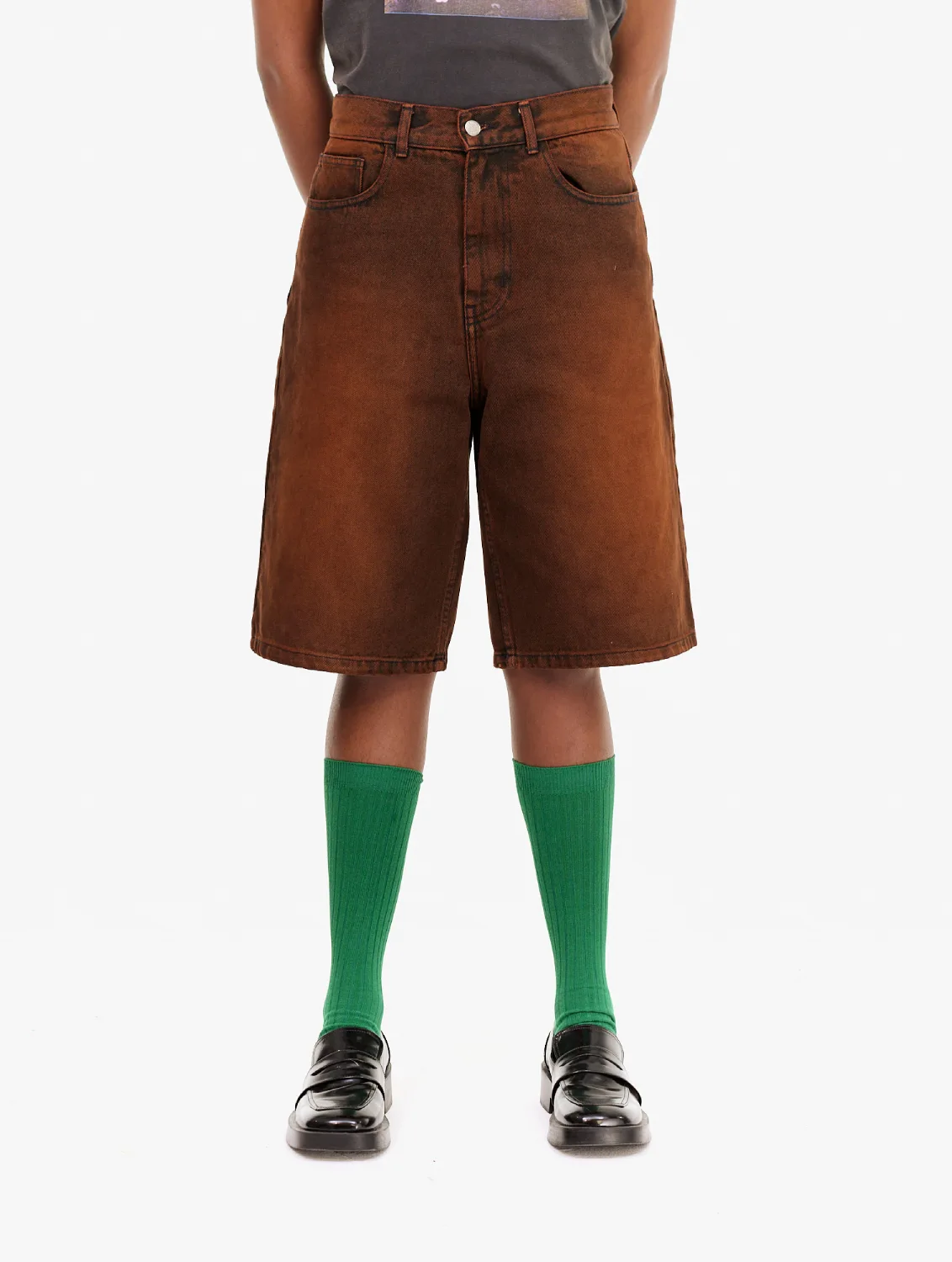 Carne Bollente Summer Fantasies Bermudas Off Brown front view on model