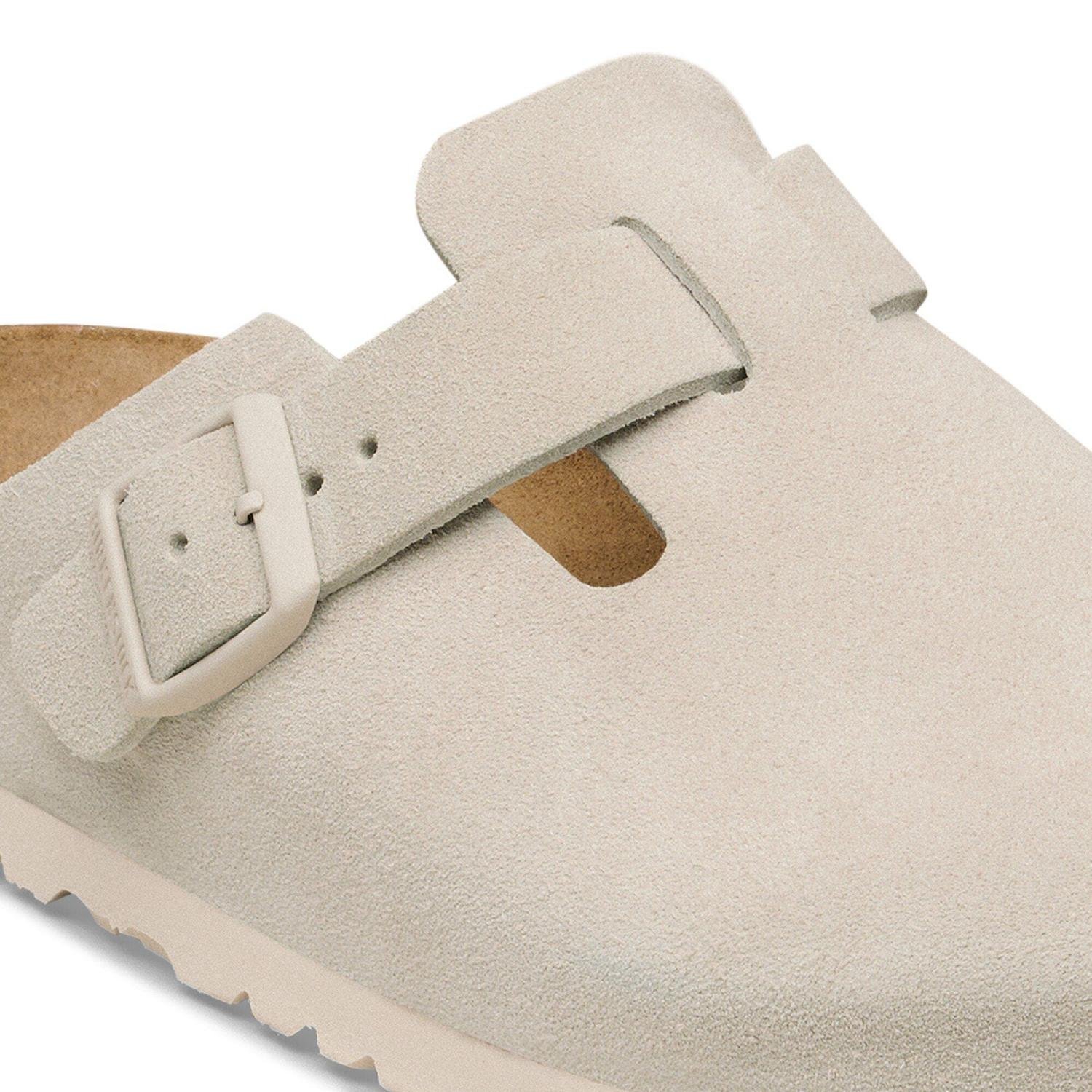 Birkenstock Boston Clog Oyster detailing