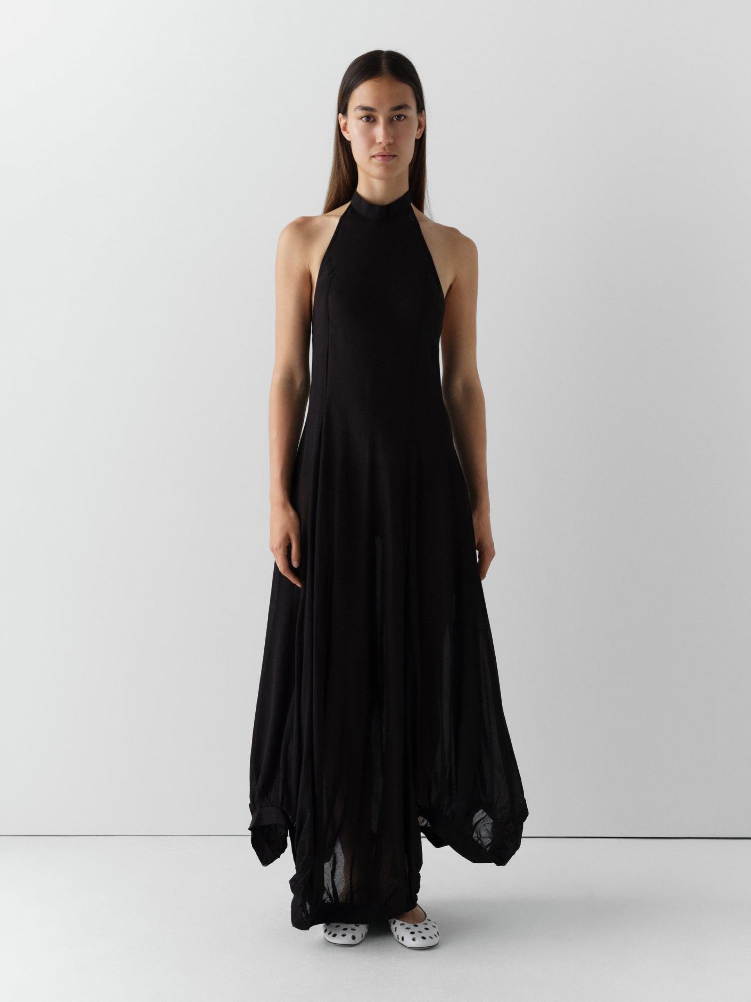 gimaguas bomba maxi dress black on model