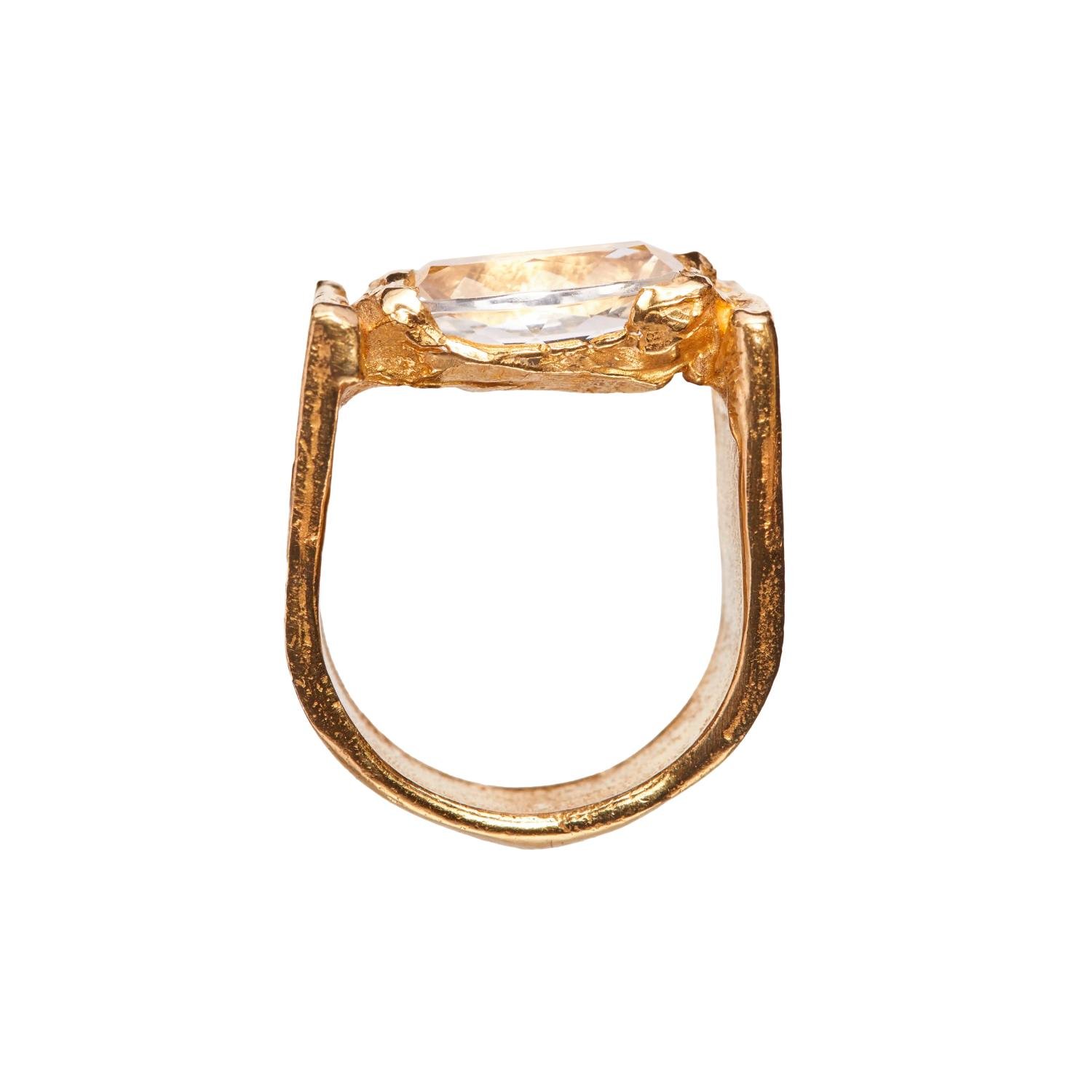 Simuero Abril Ring gold profile view