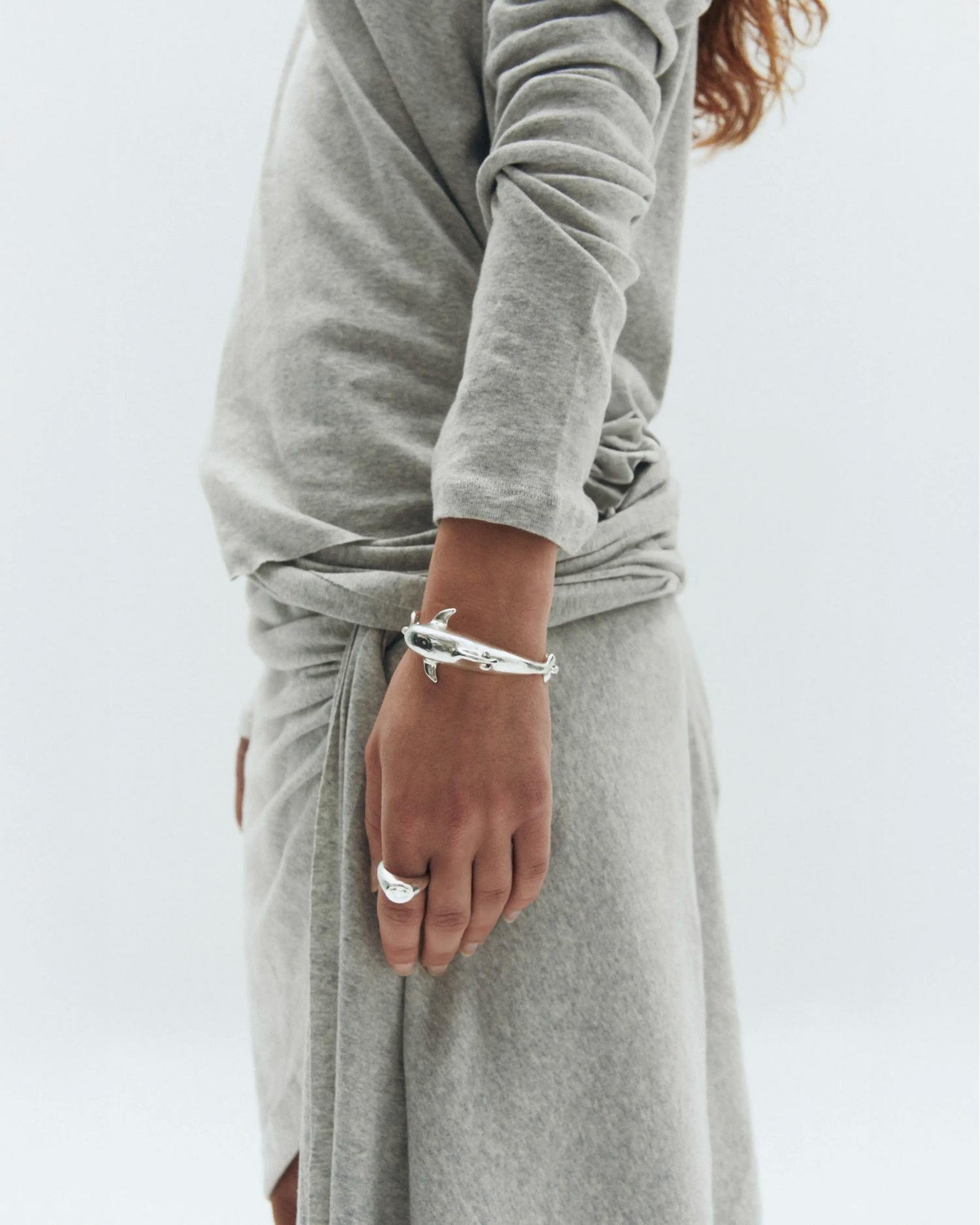 Simuero Los Delfines Bracelet on model side view