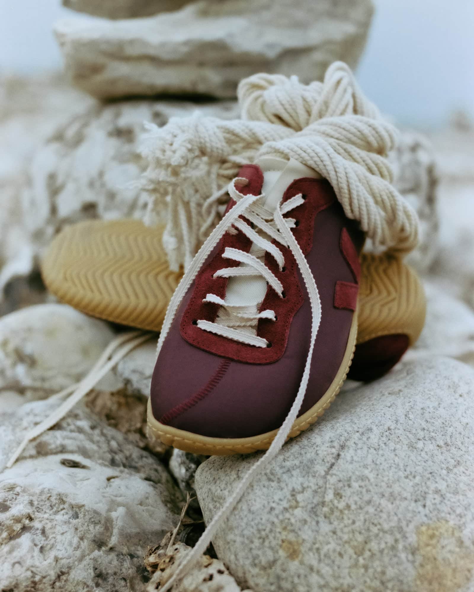 VEJA X Baserange Jitsu Nolyn Amarant