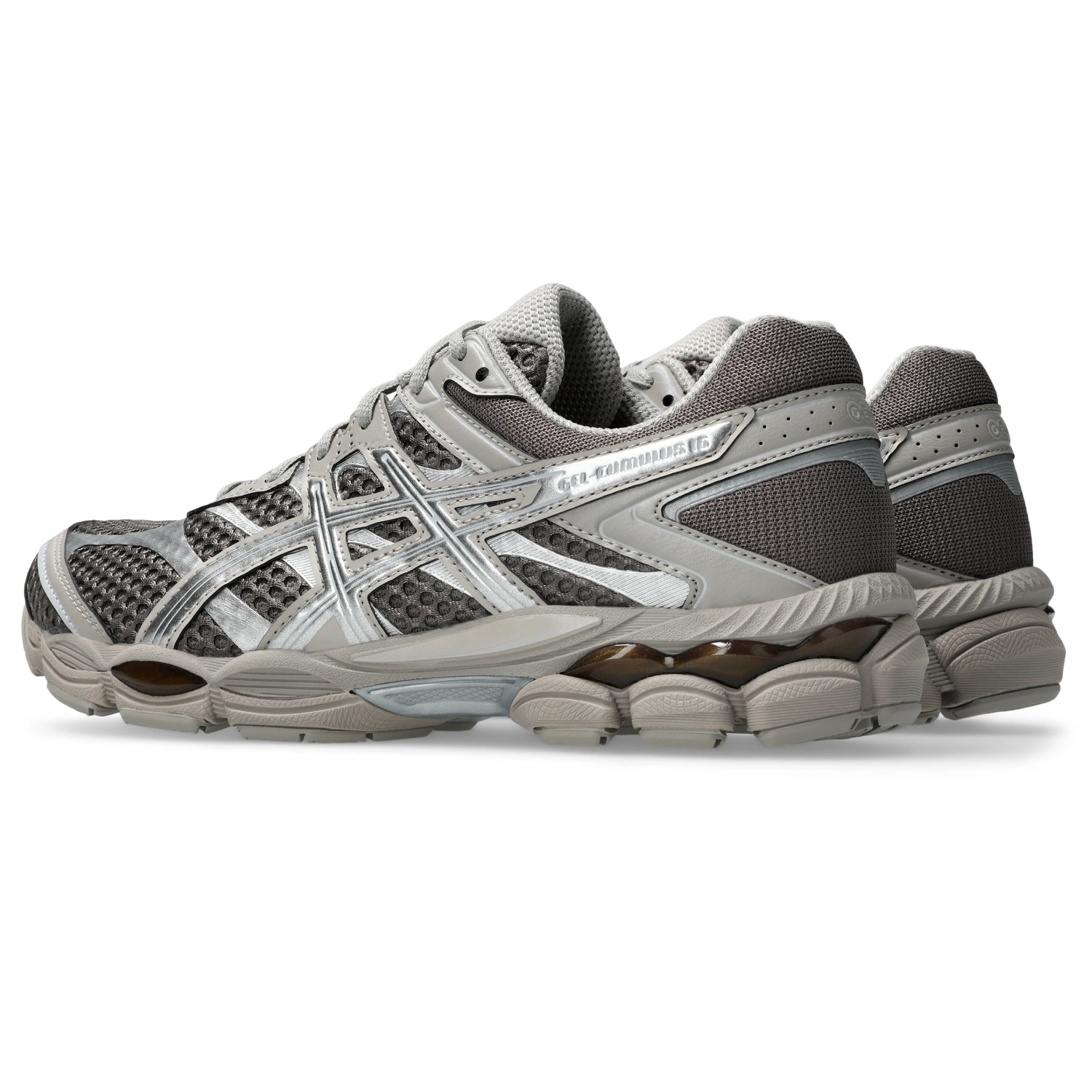 Asics Gel-Cumulus 16 Cocoa Powder/Pure Silver side view in a white background