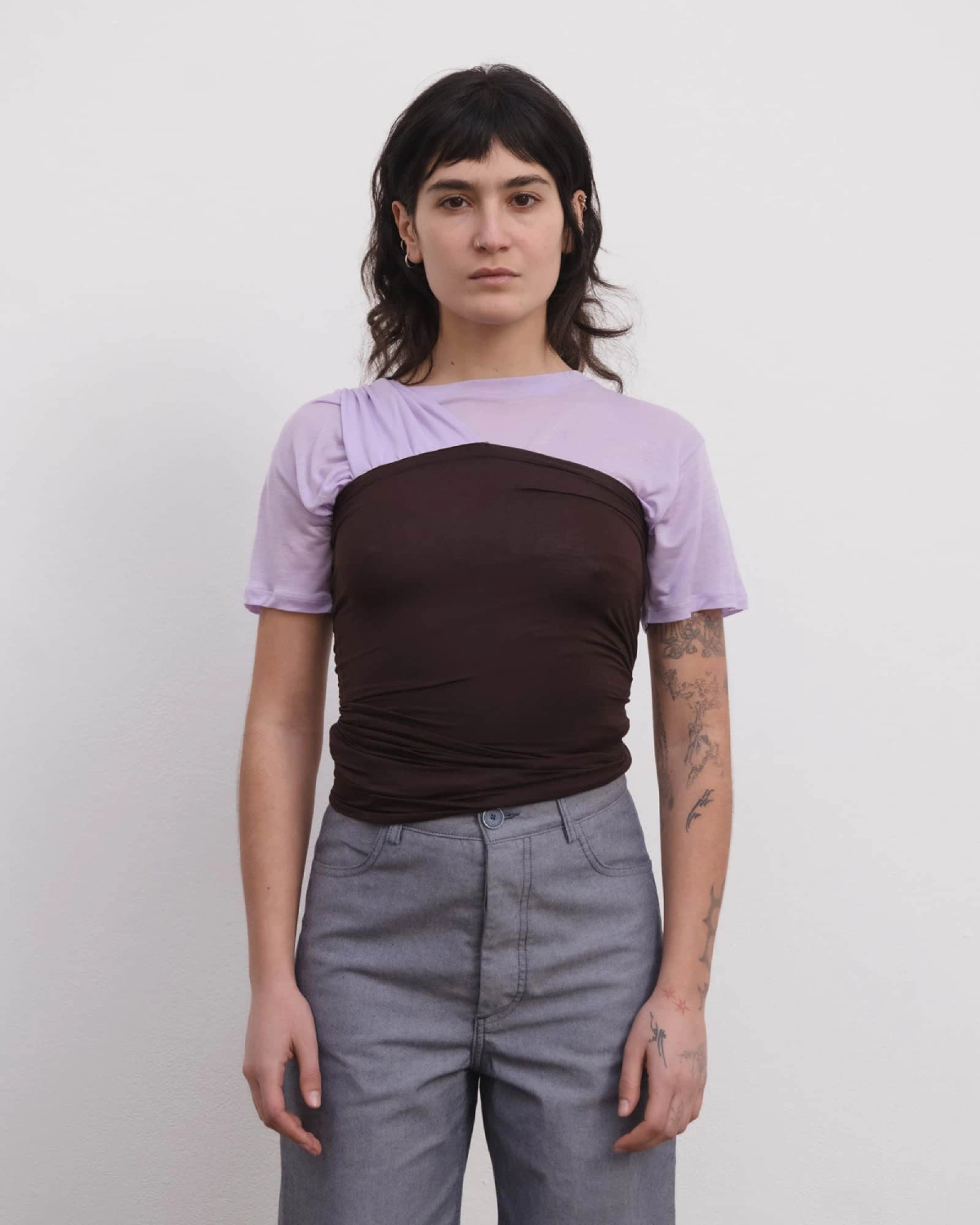 Baserange Geo Tank Tactile/One Purple front view on model